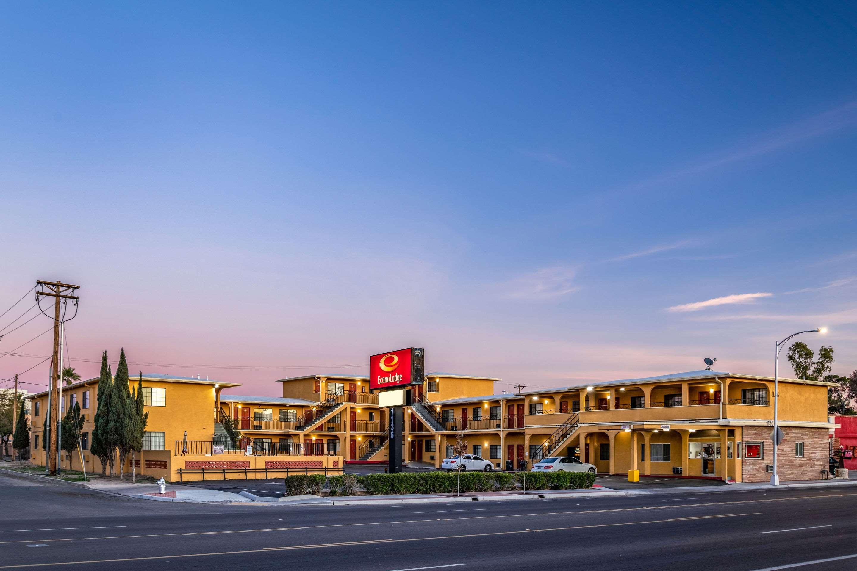 Econo Lodge University Tucson Eksteriør billede