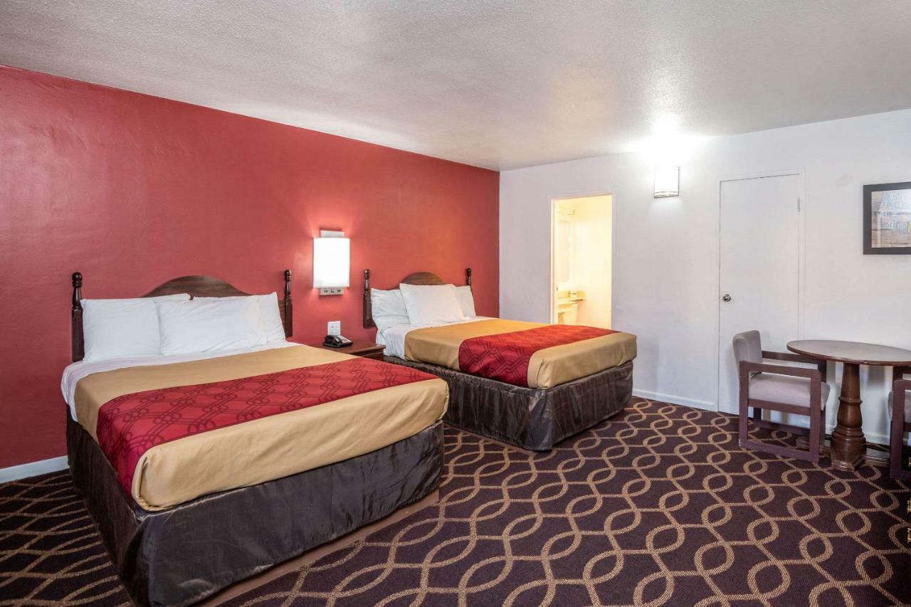 Econo Lodge University Tucson Eksteriør billede